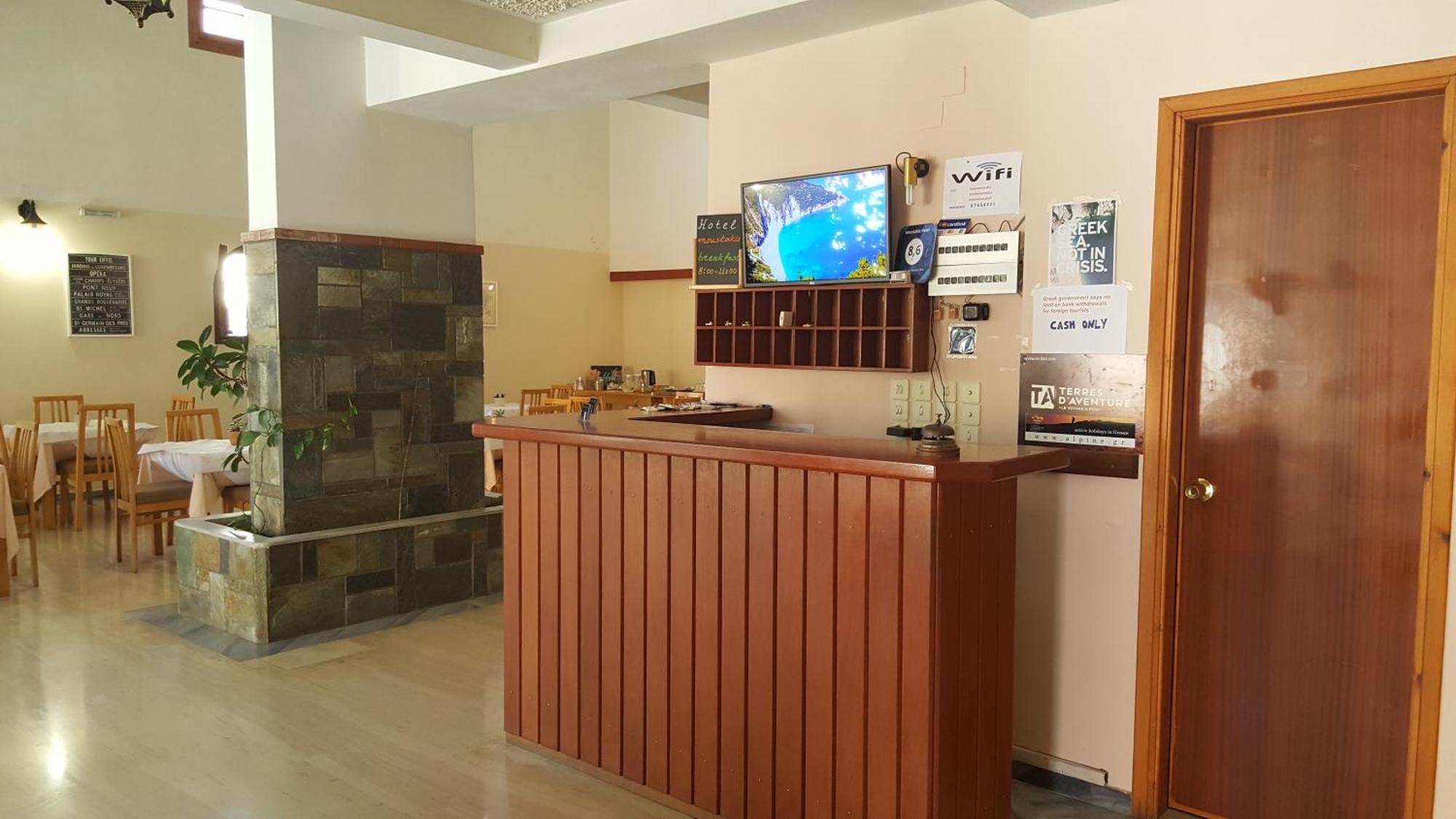 慕斯塔吉酒店 Agia Efimia 外观 照片